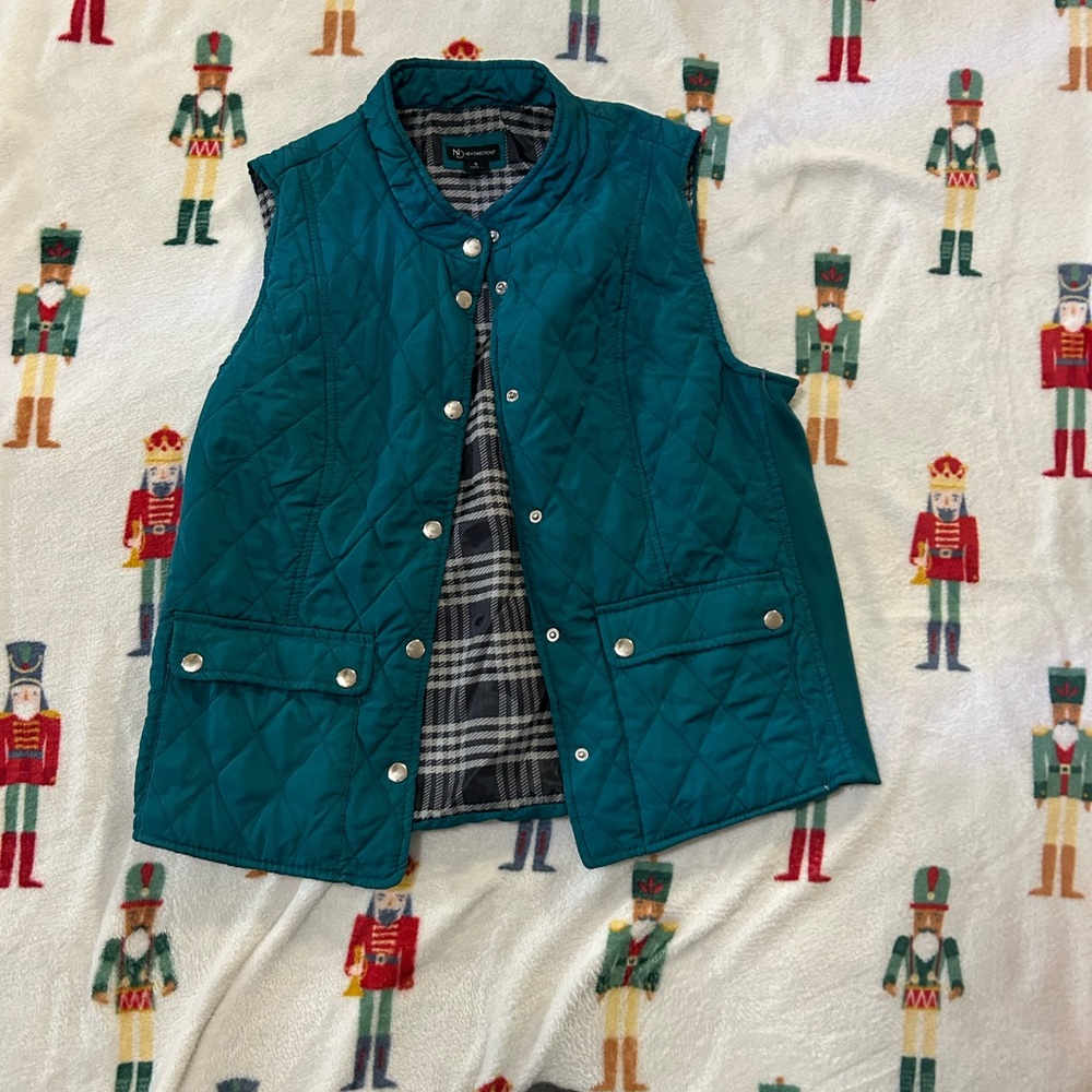 New Directions Teal Quilted Vest